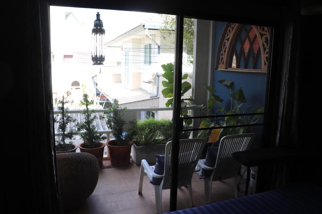 Apartamento 8Th House @ Center Of Chiangmai Old Town Chiang Mai Exterior foto