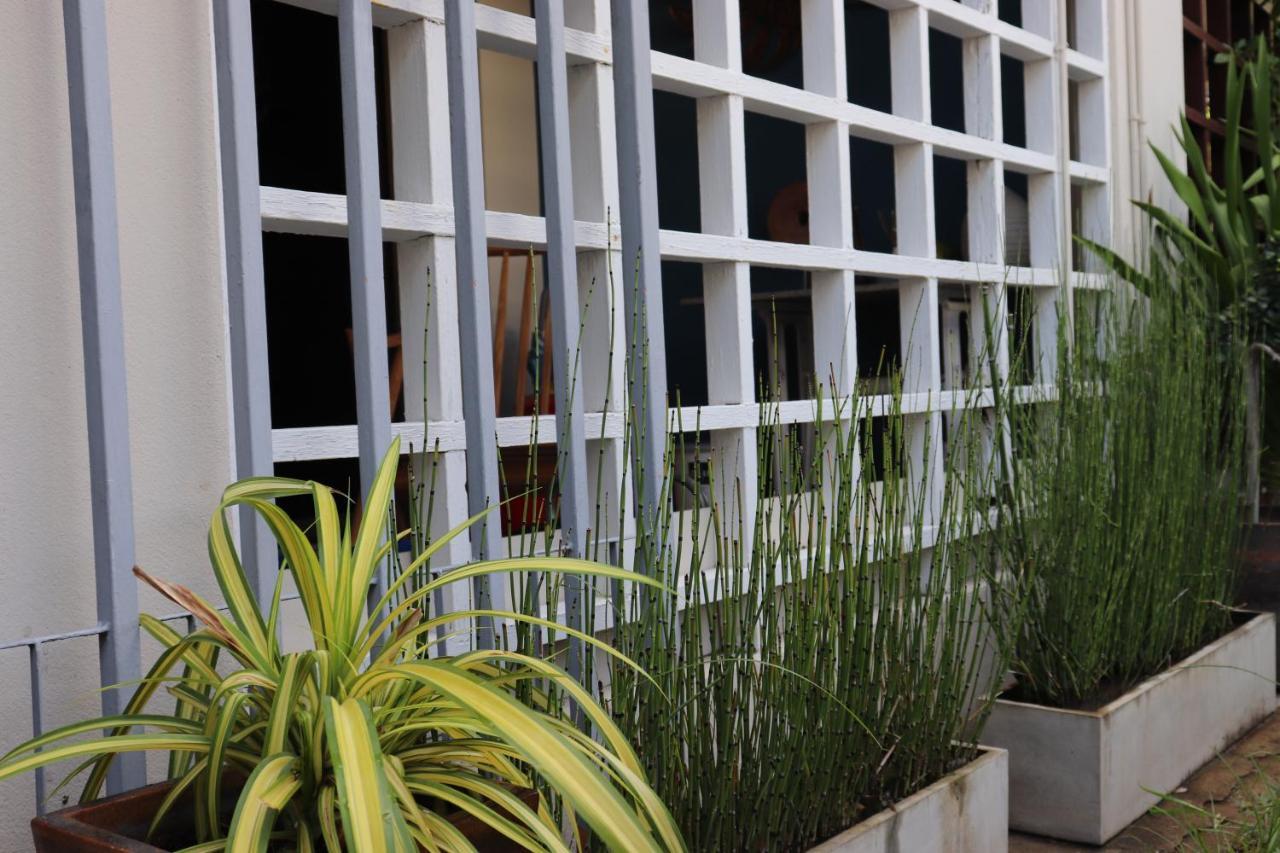 Apartamento 8Th House @ Center Of Chiangmai Old Town Chiang Mai Exterior foto