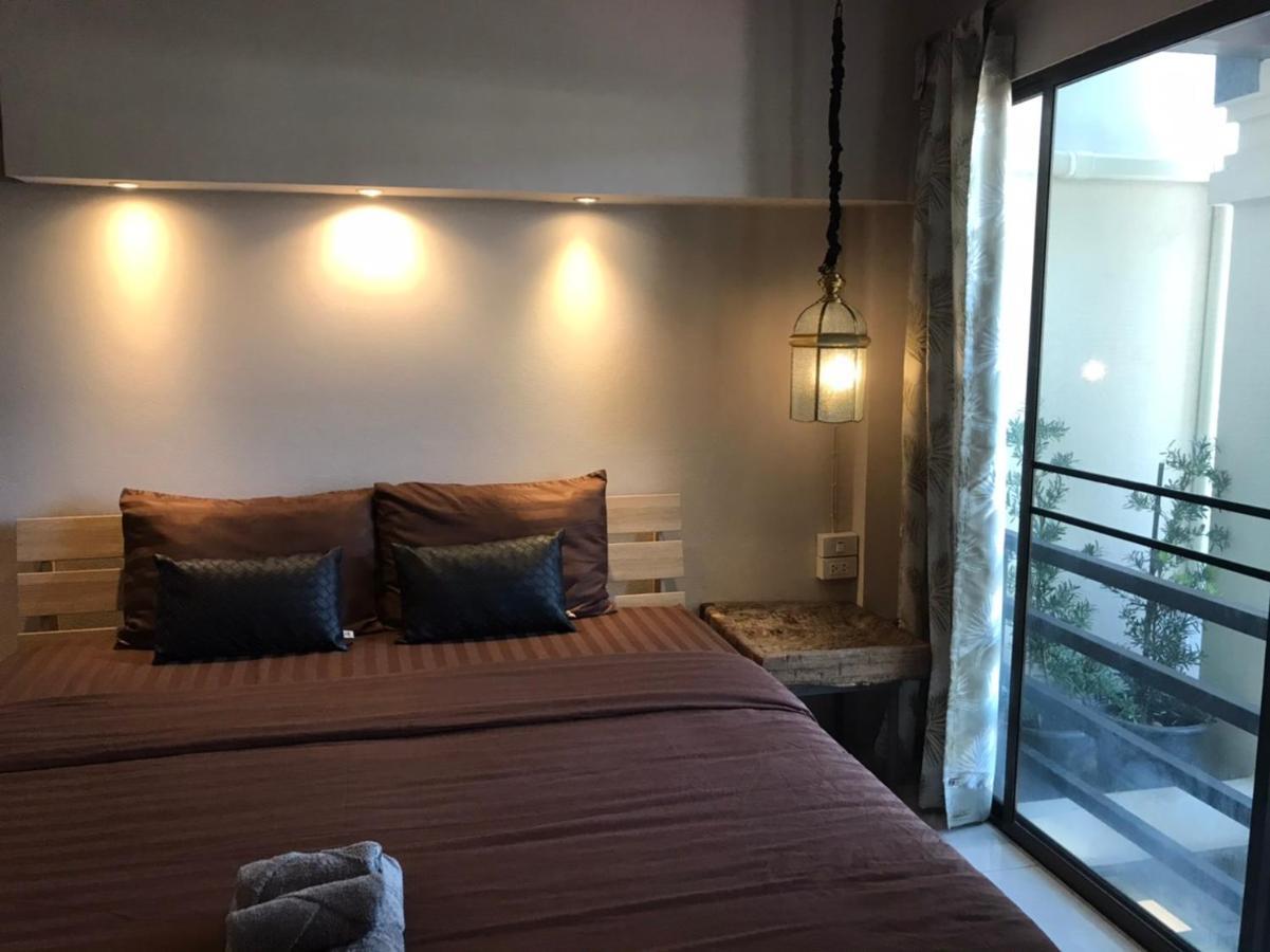 Apartamento 8Th House @ Center Of Chiangmai Old Town Chiang Mai Exterior foto