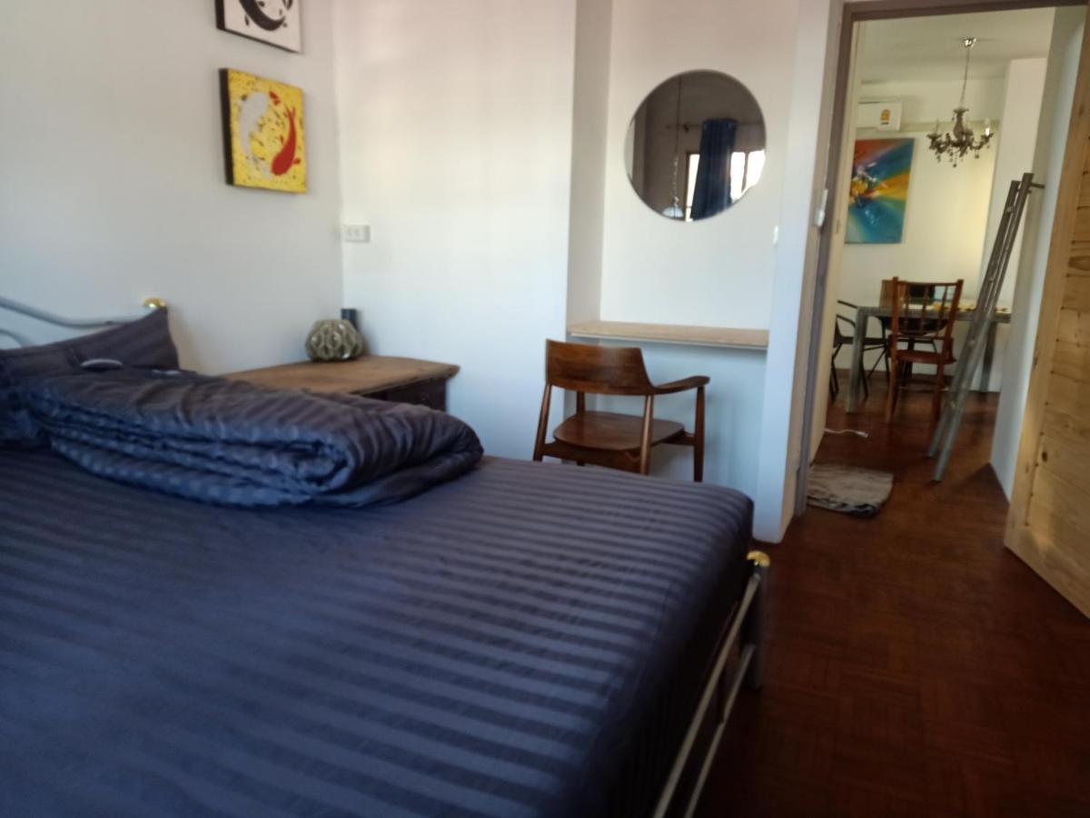 Apartamento 8Th House @ Center Of Chiangmai Old Town Chiang Mai Exterior foto