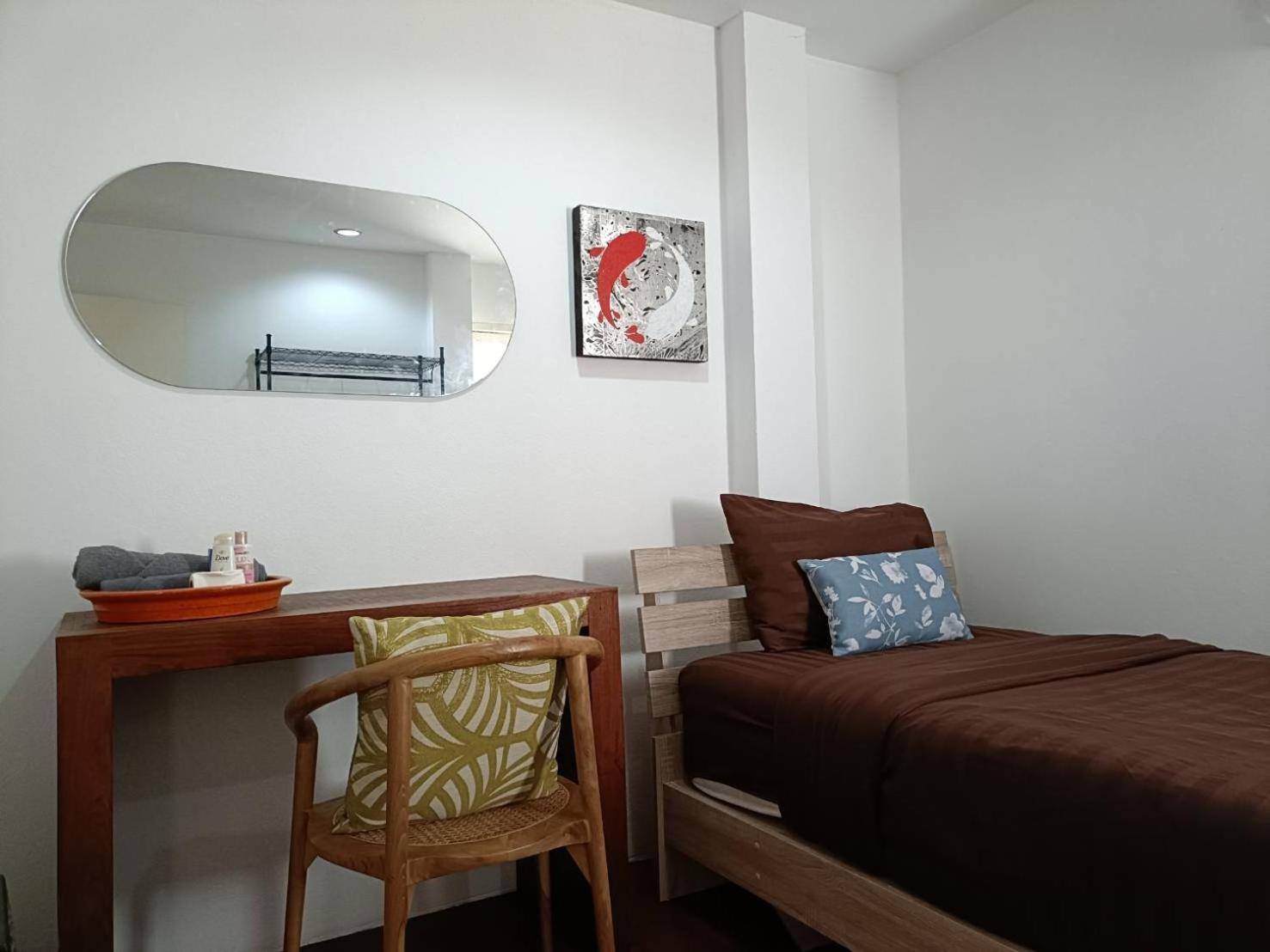 Apartamento 8Th House @ Center Of Chiangmai Old Town Chiang Mai Exterior foto